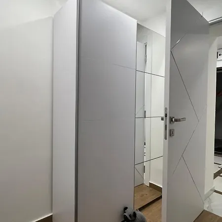 Apartment Very Lux Belgrade